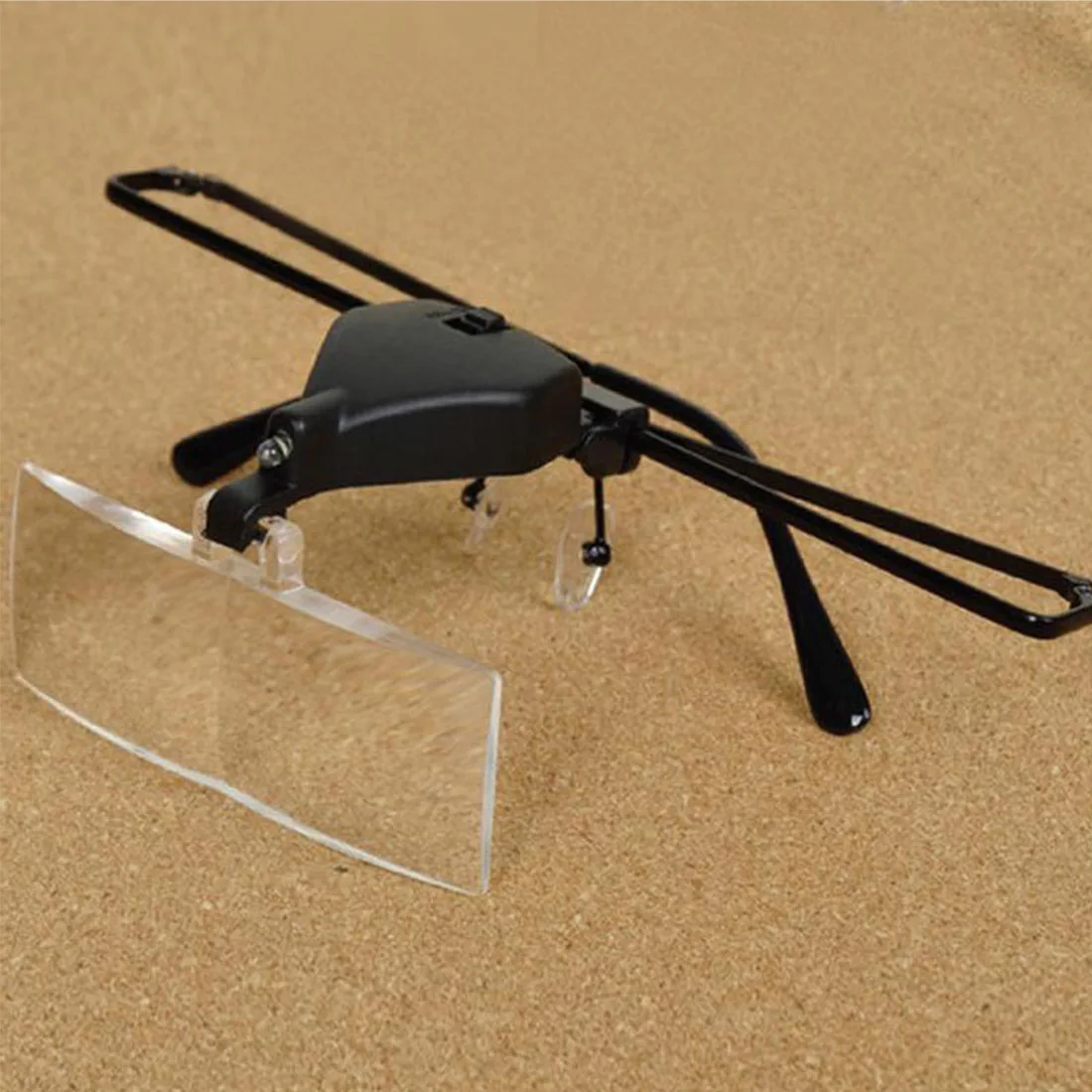Lente d'ingrandimento a LED Le - Eyelash Extension With Glasses recensione e prezzo